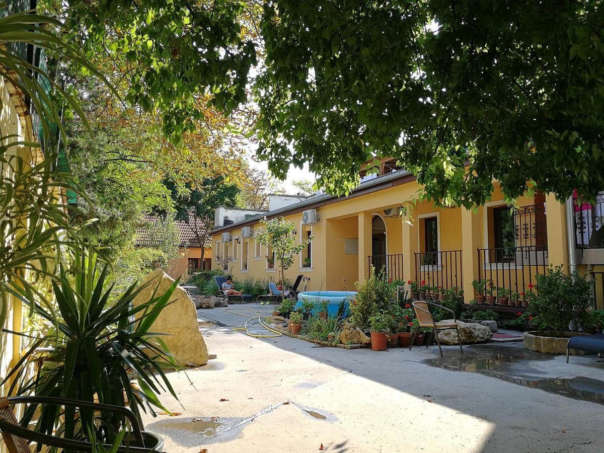 Budapest Garden Hotel Extérieur photo