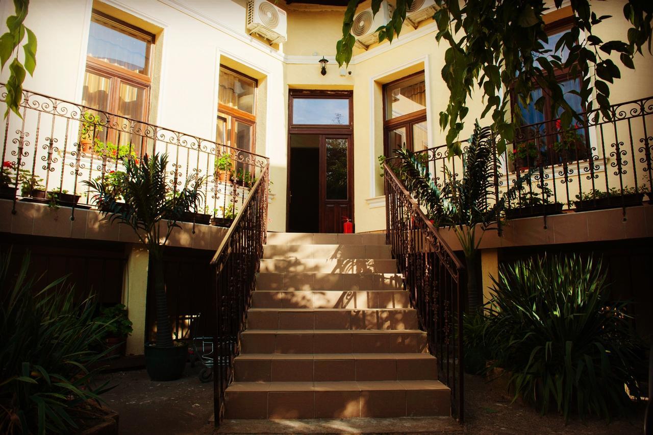 Budapest Garden Hotel Extérieur photo